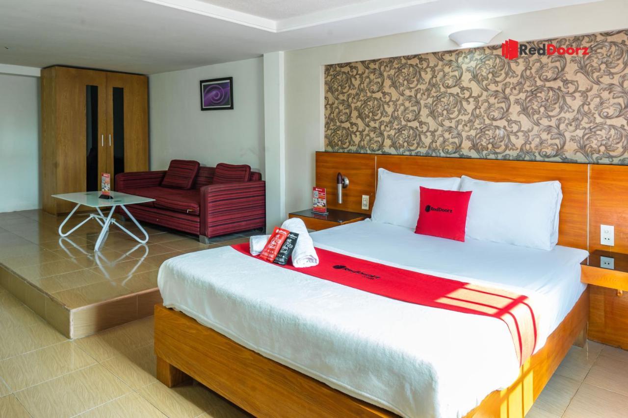 Reddoorz Khoi Nguyen Hotel Ly Chinh Thang Ciudad Ho Chi Minh  Exterior foto