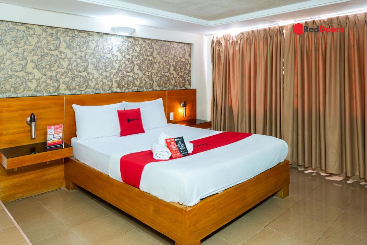 Reddoorz Khoi Nguyen Hotel Ly Chinh Thang Ciudad Ho Chi Minh  Exterior foto